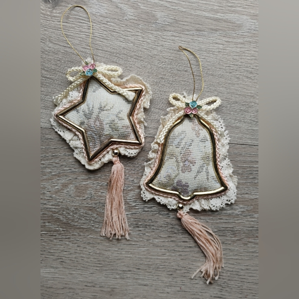 Vintage Tapestry Christmas Ornaments Set Of 2 Resign Flowers Laced